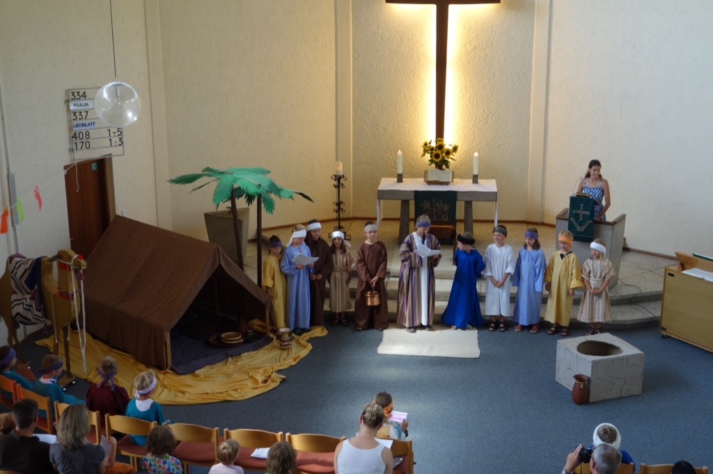 Bilder vom Abschlussgottesdienst der Kinderbibelwoche 2013